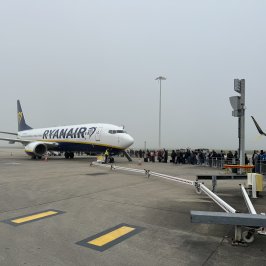 Another grey day in Stansted:cts